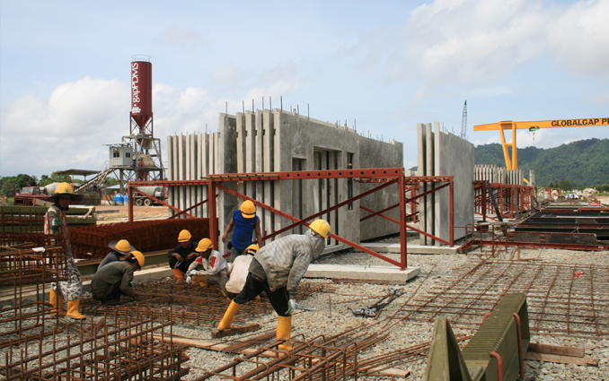 The Construction Industry Development Board (CIDB) urged all contractors in Kuala Lumpur Federal Territory and Putrajaya, and Selangor to send their foreign workers to get free COVID-19 tests.